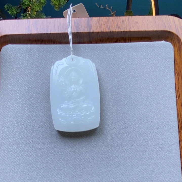 和田玉未镶嵌颈饰抖**号