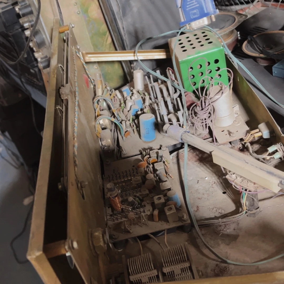 8新配件机一个，不包好坏