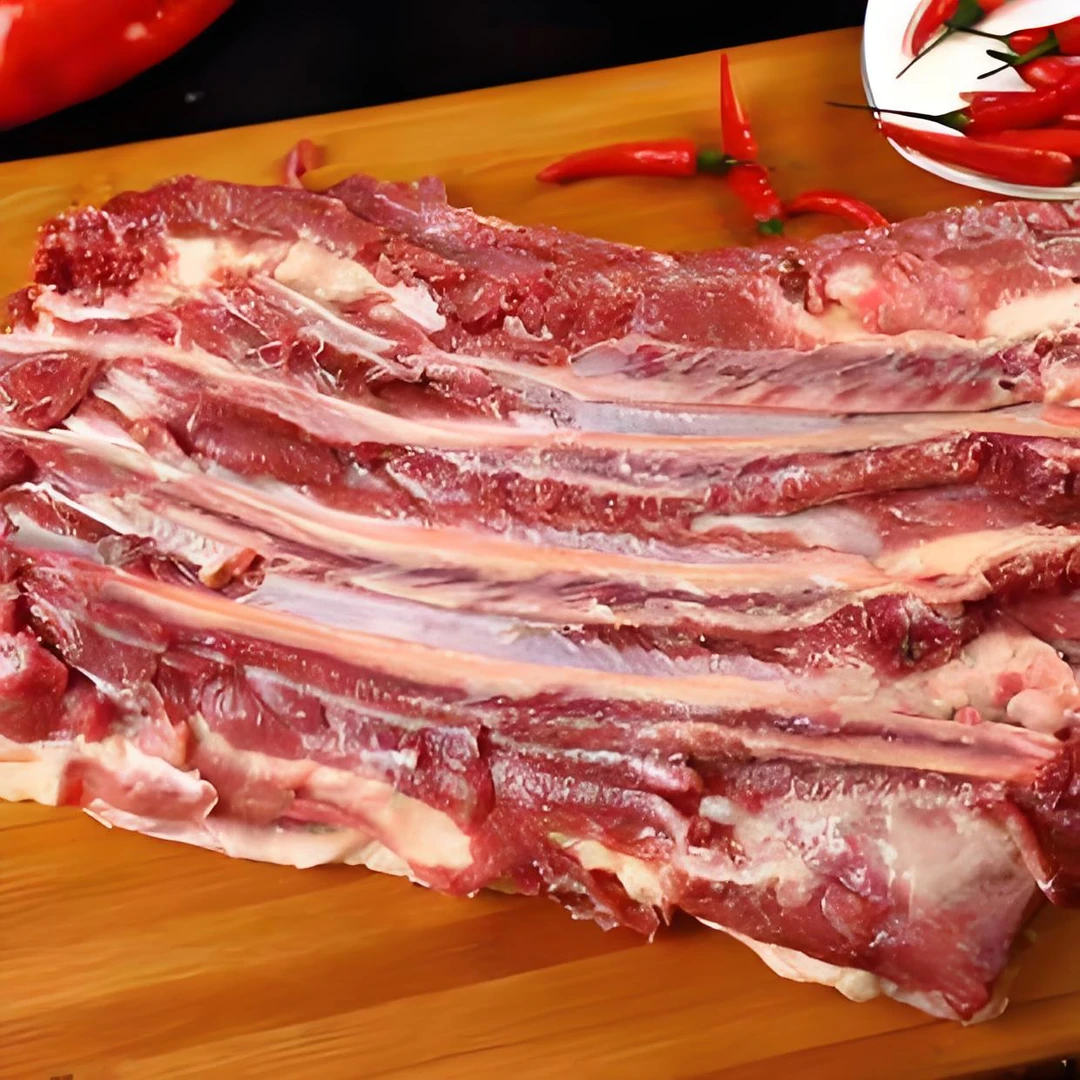 内蒙古草地散养牛【鲜牛排】4斤起拍 包邮 纯散养零饲料 现切牛排