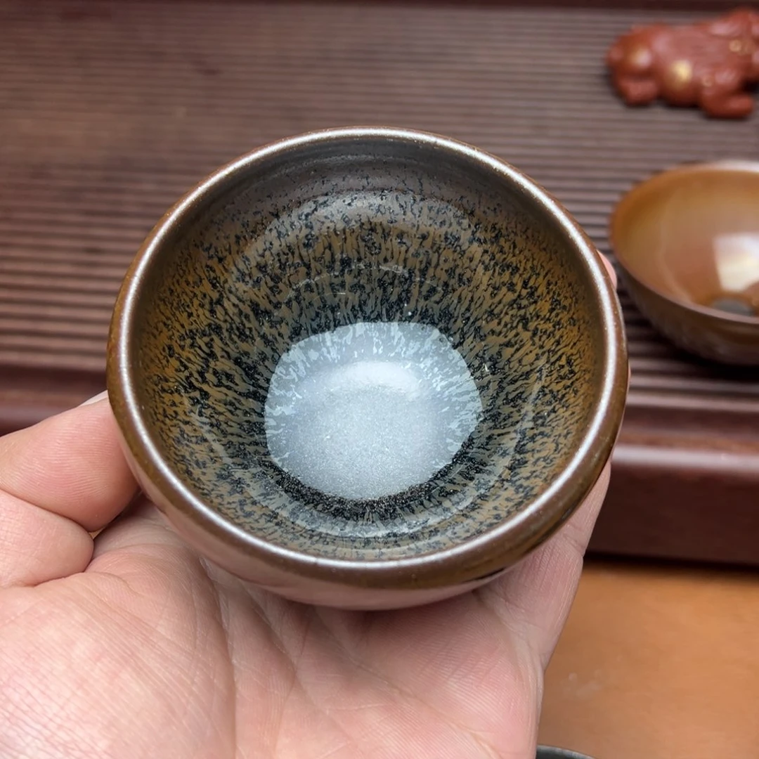 茶盏行云一档作品