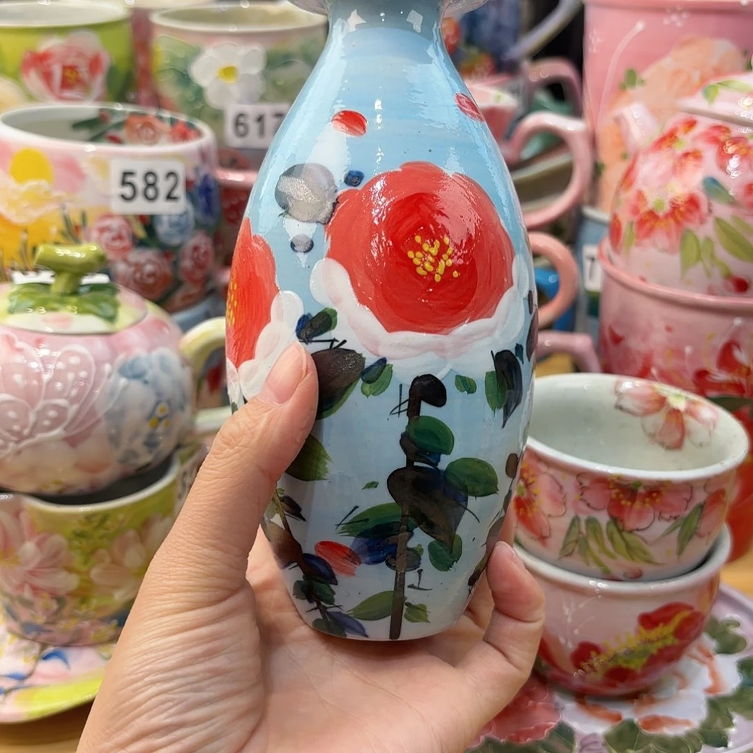 瓷片兔兔哈哈哈的样子