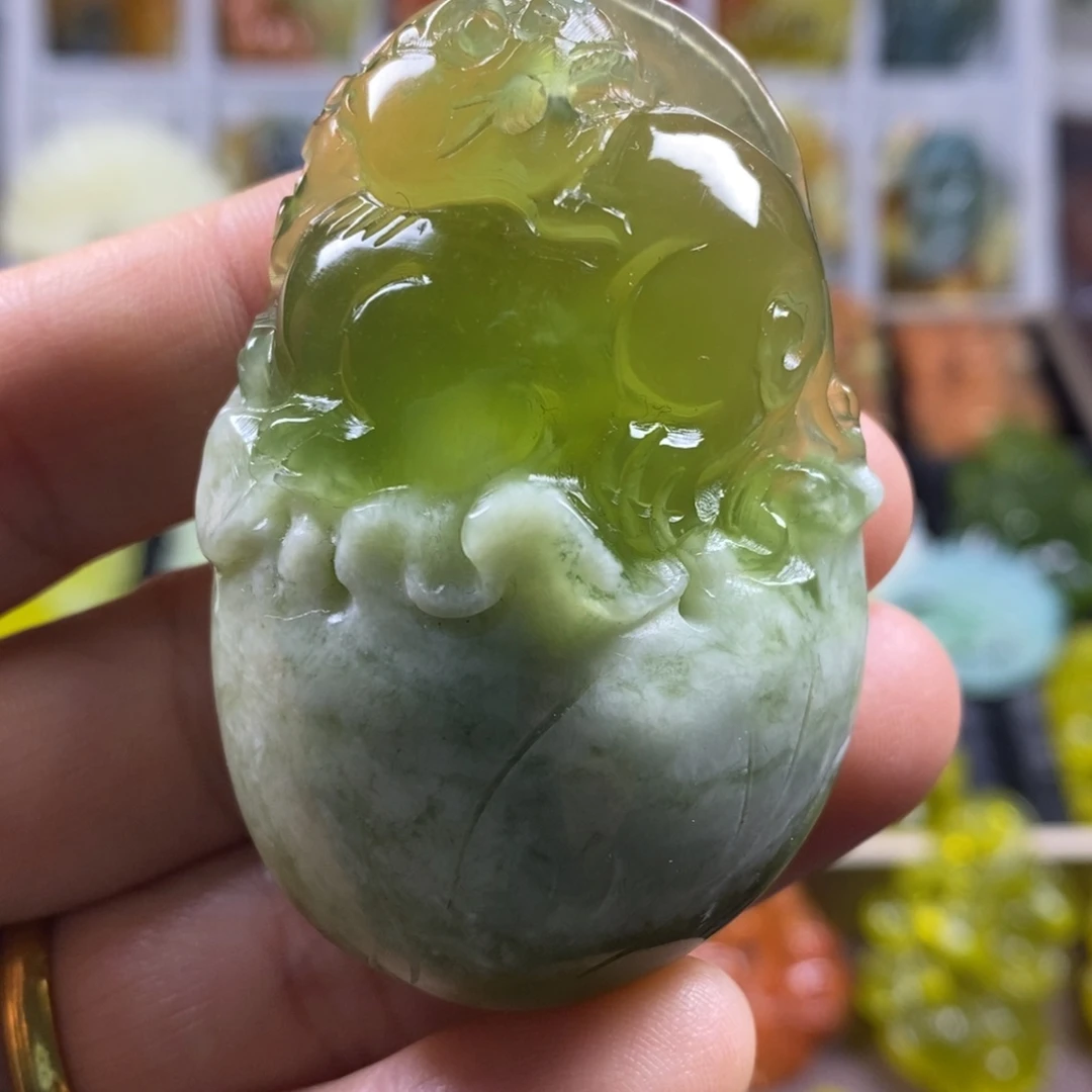 合金蛇纹石玉颈饰