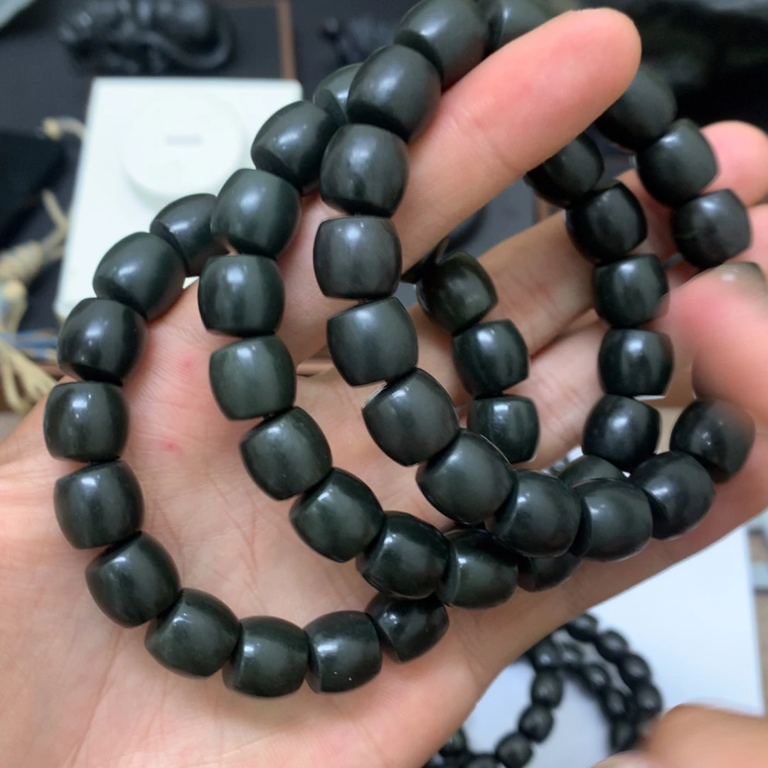 手链未镶嵌和田玉