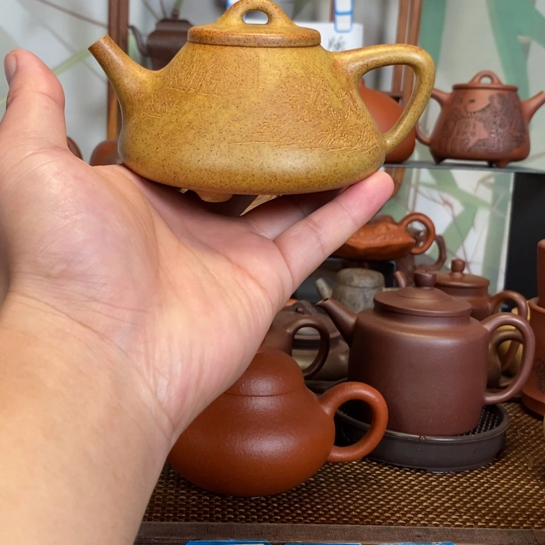 茶壶紫砂精工半手石瓢