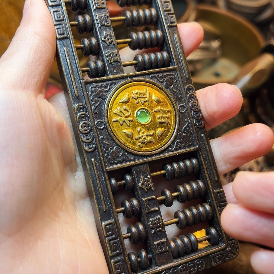 精美铜器工艺品等