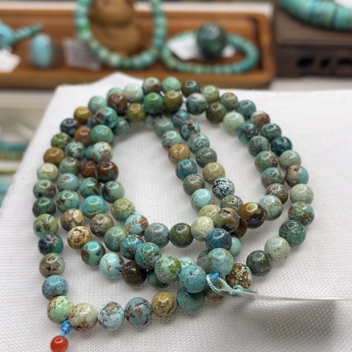 绿松石未镶嵌珠宝