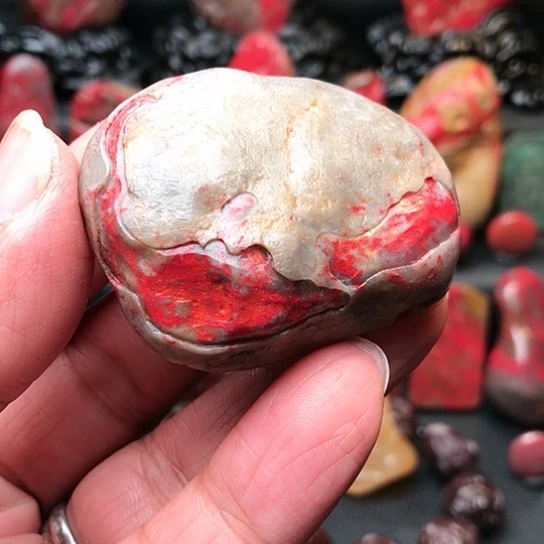 昌化石昌化鸡血石原石