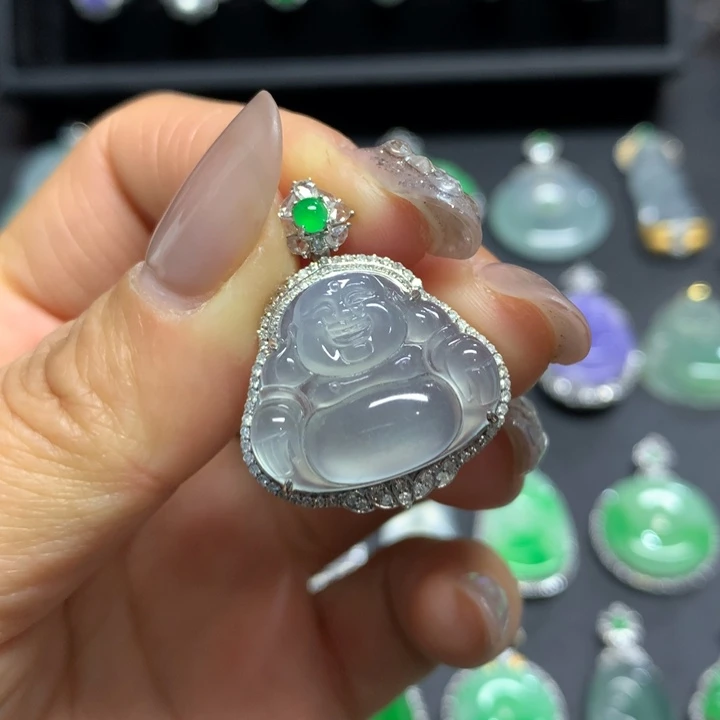 【闪购商品】翡翠颈饰18K金镶嵌吊坠