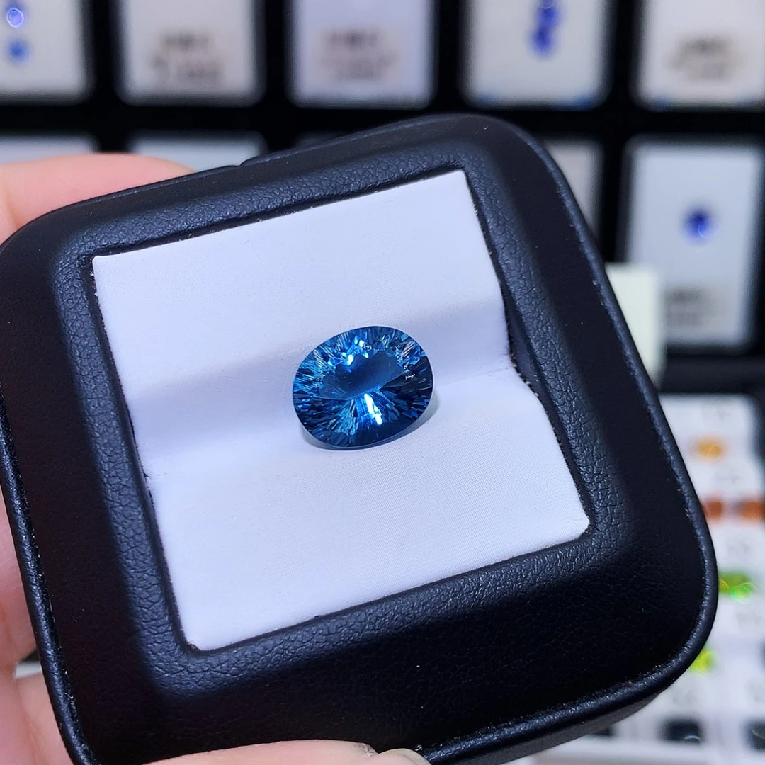 托帕石裸石未镶嵌5.65克拉