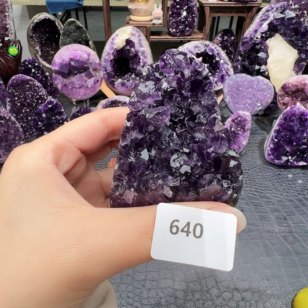 未镶嵌紫晶珠宝半成品