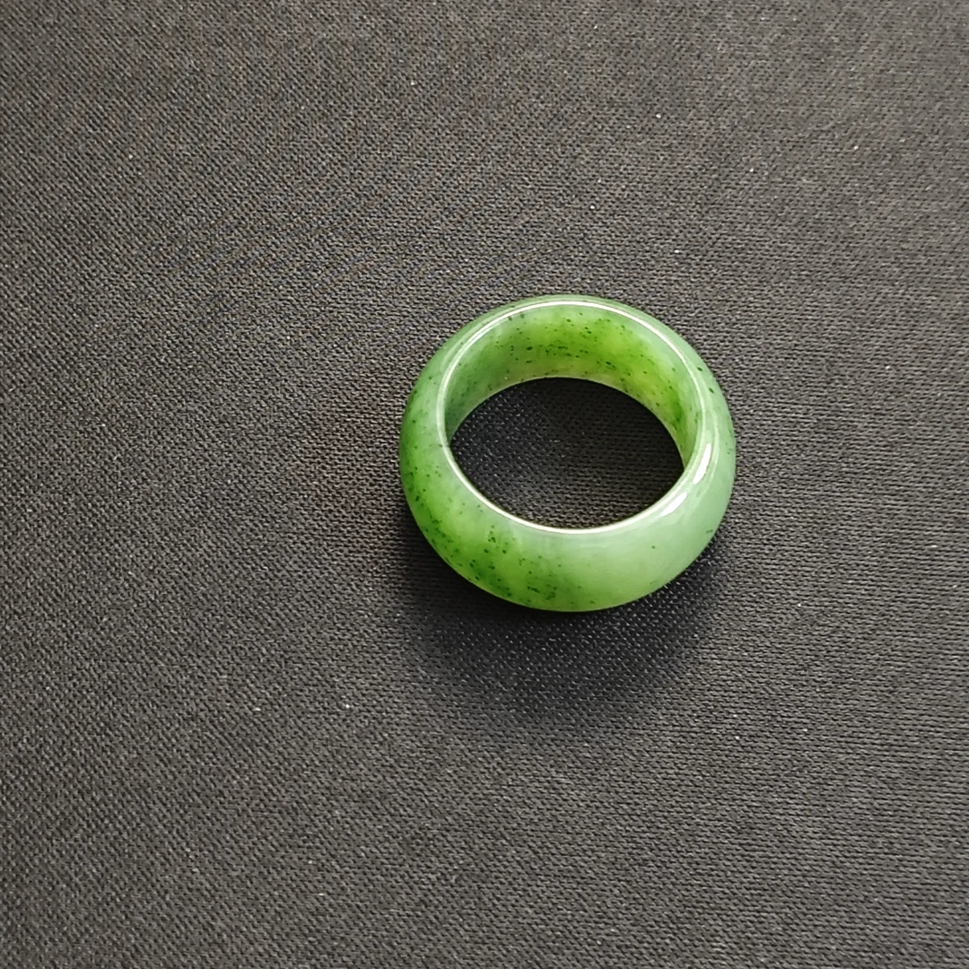 近现代 RC0879创汇期和田碧玉戒指