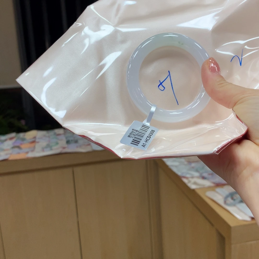 未镶嵌手镯翡翠不退不换