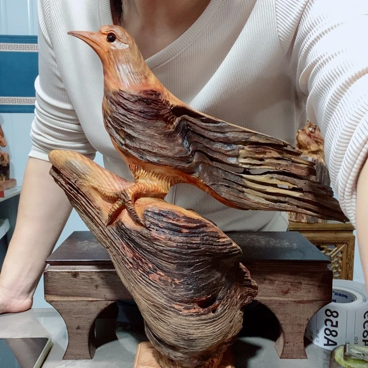 称***意木百年树的设计风格