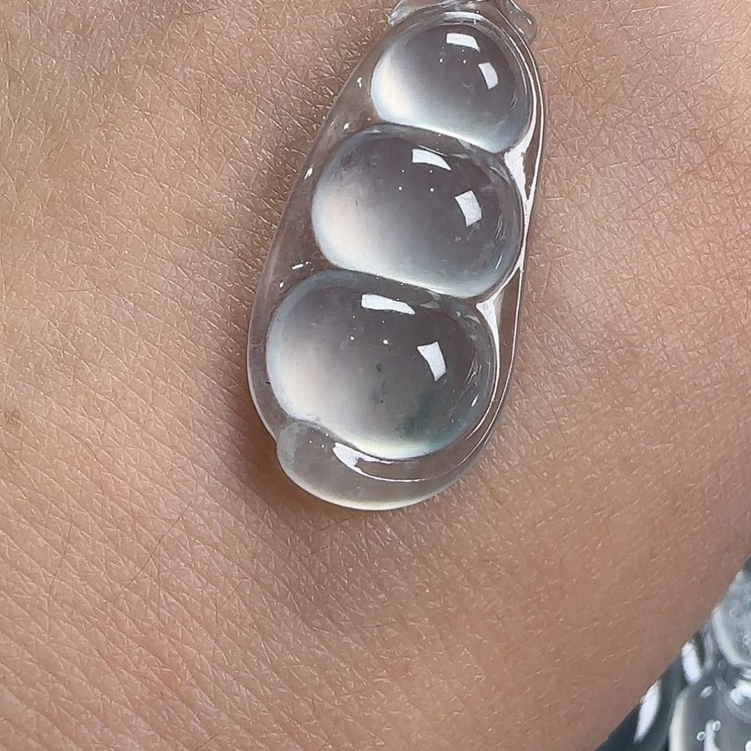 翡翠未镶嵌颈饰