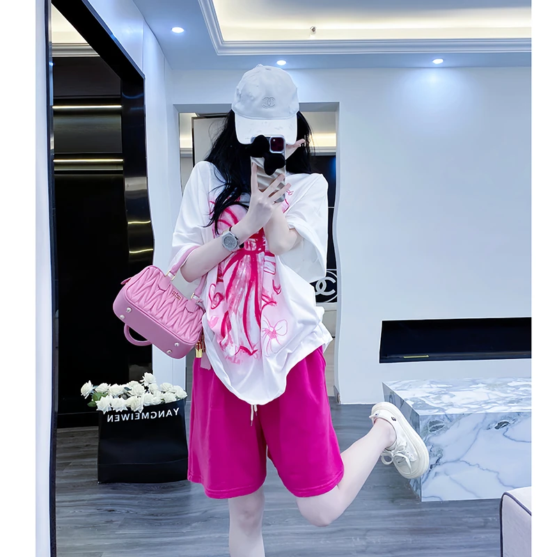 玫红色休闲短裤套装女夏装季2025新款er设计感小众时尚套装两件套