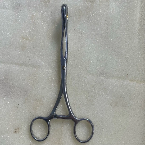 【70B-23】圆圈钳（长16厘米）