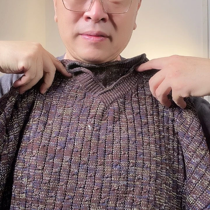 康***馨V领毛衣哈哈哈哈好穿