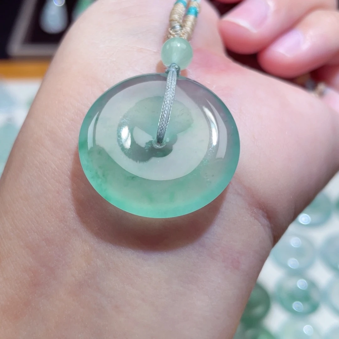 颈饰未镶嵌翡翠扣子