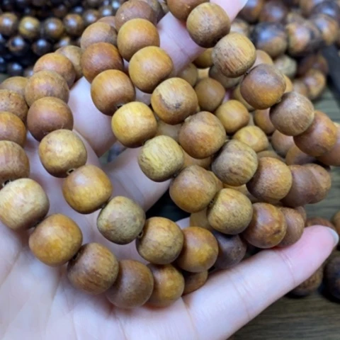 手串贡木三*10/11