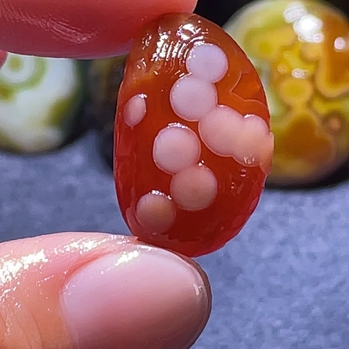 玛瑙/玉髓未镶嵌珠宝奇石