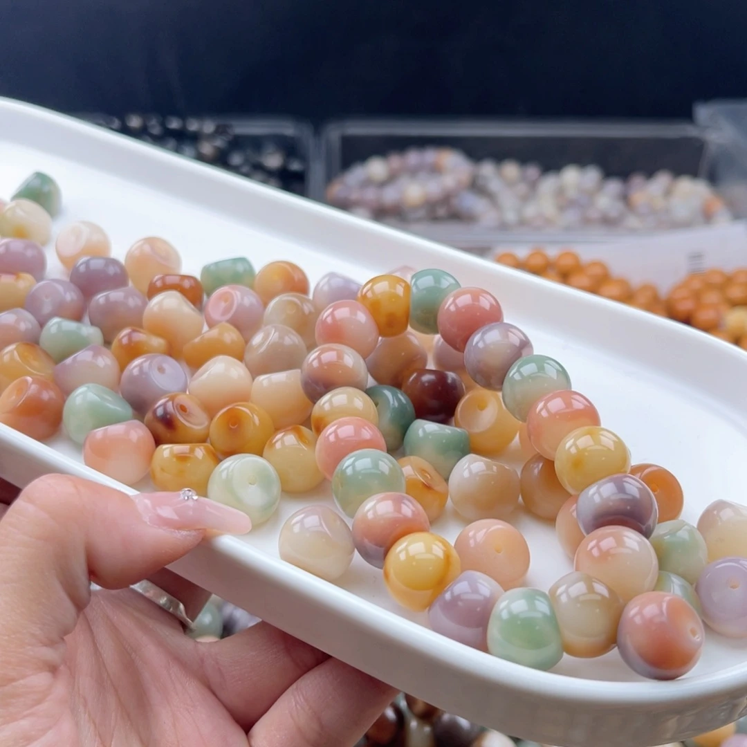 白玉菩提吊坠wq14mm20+2颗 瓜皮玻璃底 厚切蒜瓣