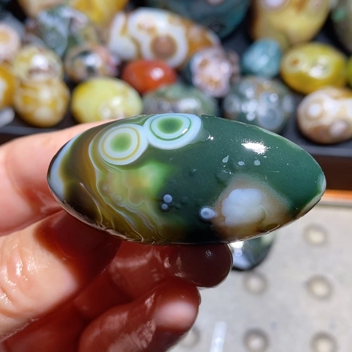 未镶嵌玛瑙/玉髓珠宝半成品40