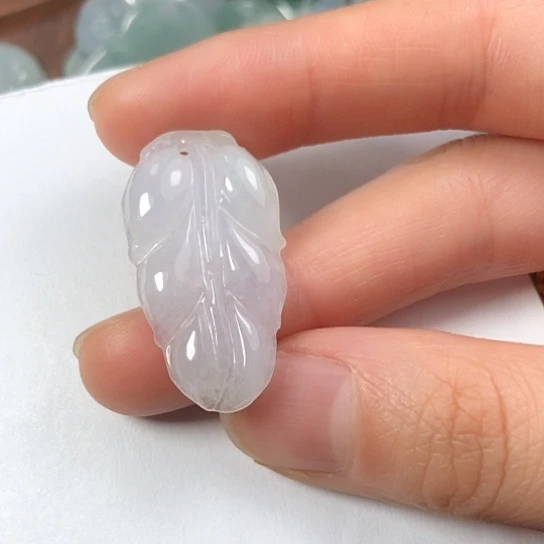 翡翠未镶嵌颈饰缅甸A货，每天下午1点半开播