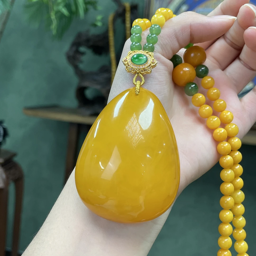 【天香如易】天然琥珀蜜蜡18k金老蜡水滴吊坠+链子（多样性发货）