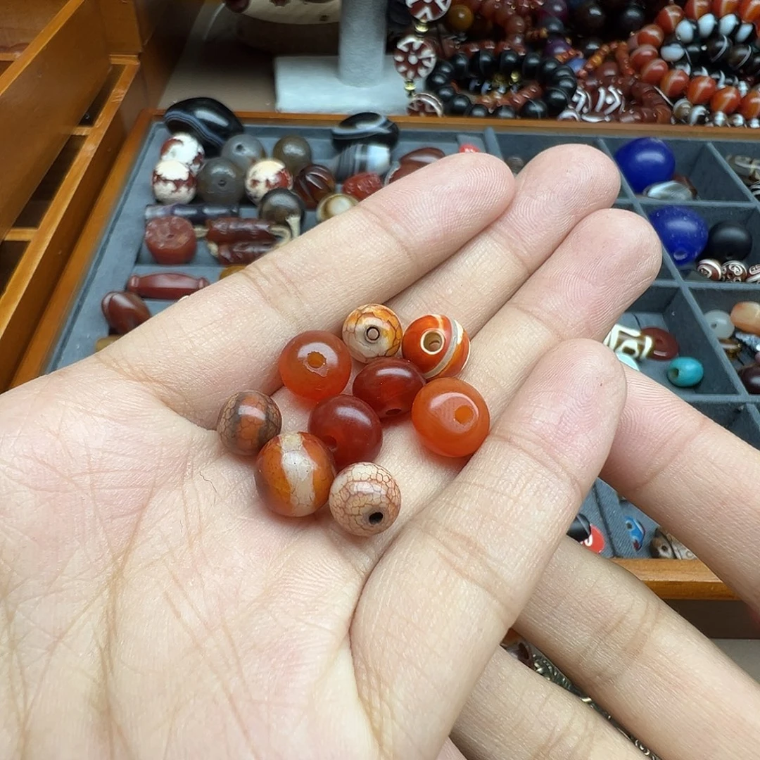 M***g玛瑙/玉髓未镶嵌珠宝半成品