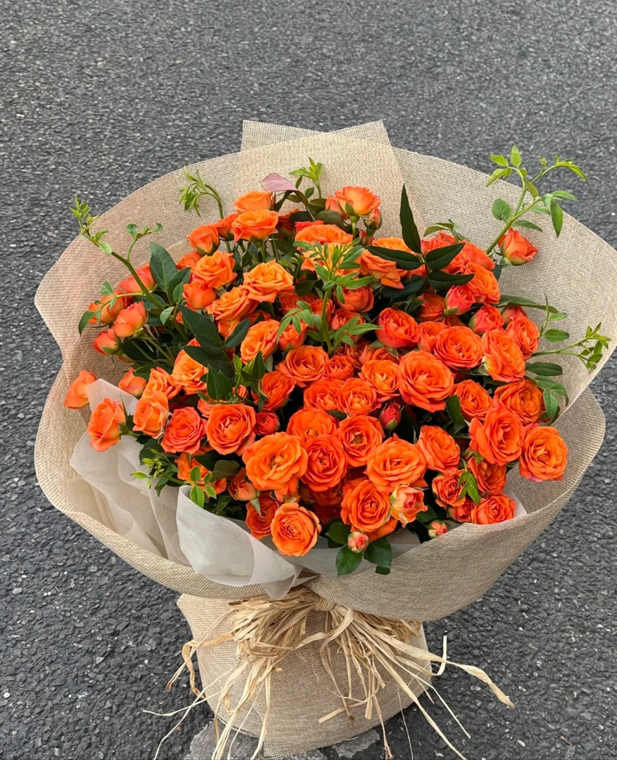 多头橙色芭比  任意2单鲜花升级顺丰/德邦