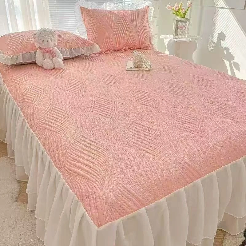 2025加厚冰豆豆凉席花边款三件套