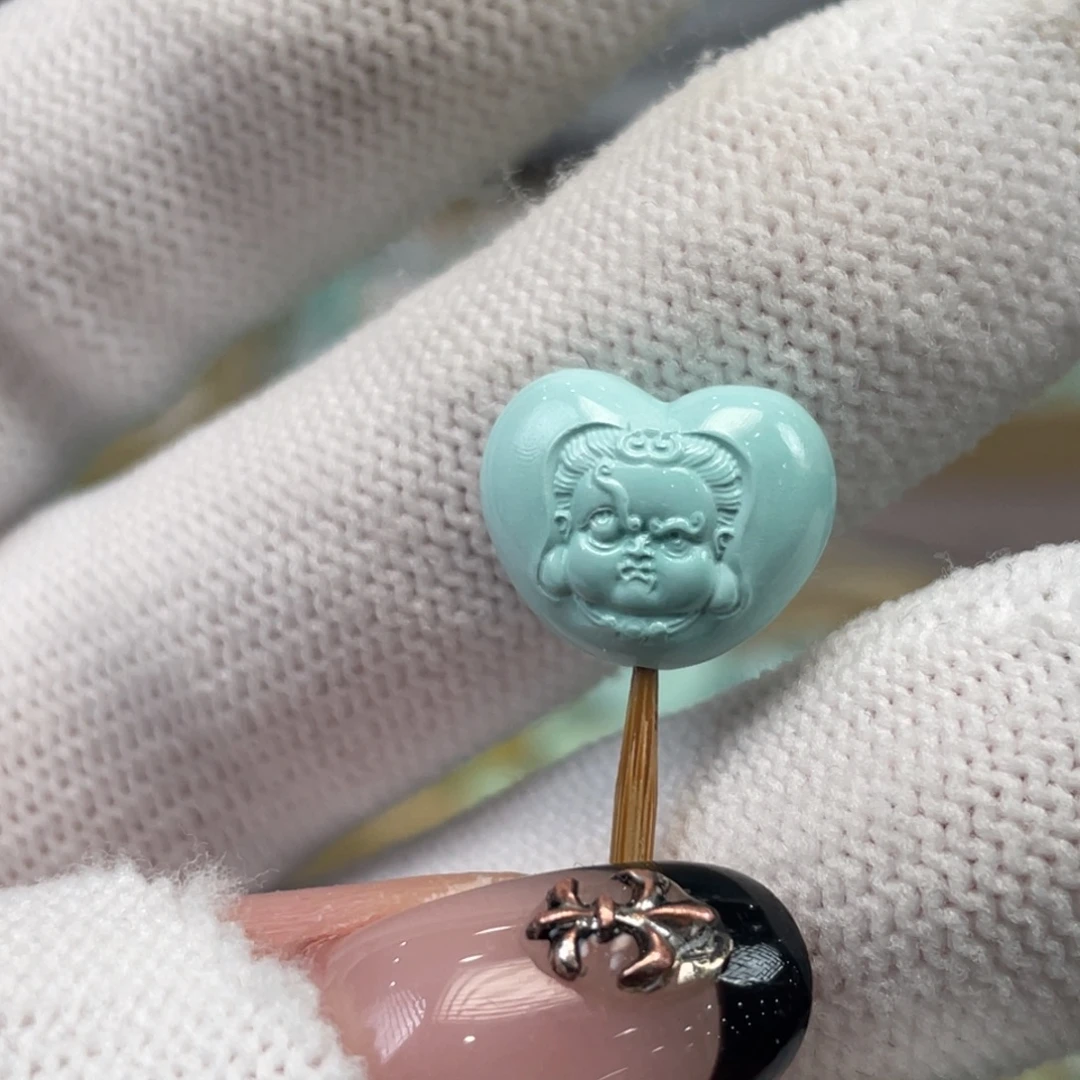 绿松石未镶嵌挂件