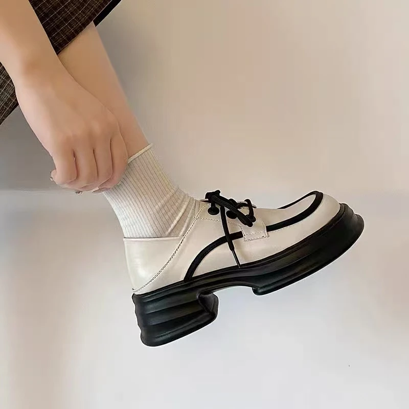 W863101女王范矮子乐小皮鞋女秋季新款粗跟厚底法式玛丽珍单鞋