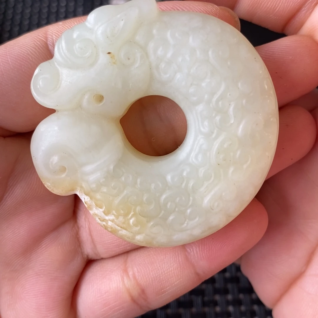 未镶嵌和田玉（糖玉）挂件