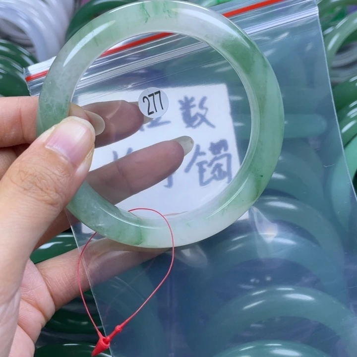 未镶嵌手镯石英质玉62