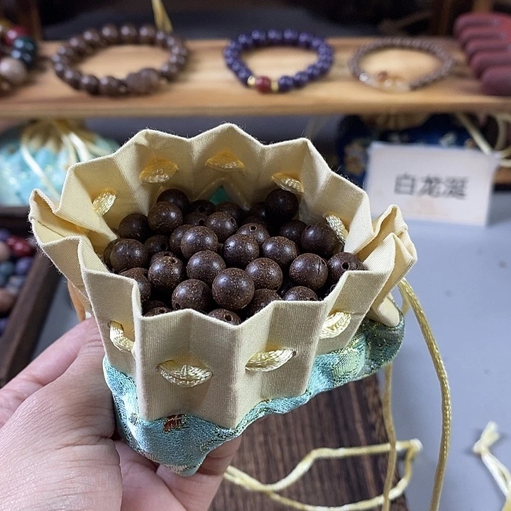 泥塑瑕疵千伶香0.8香包50克