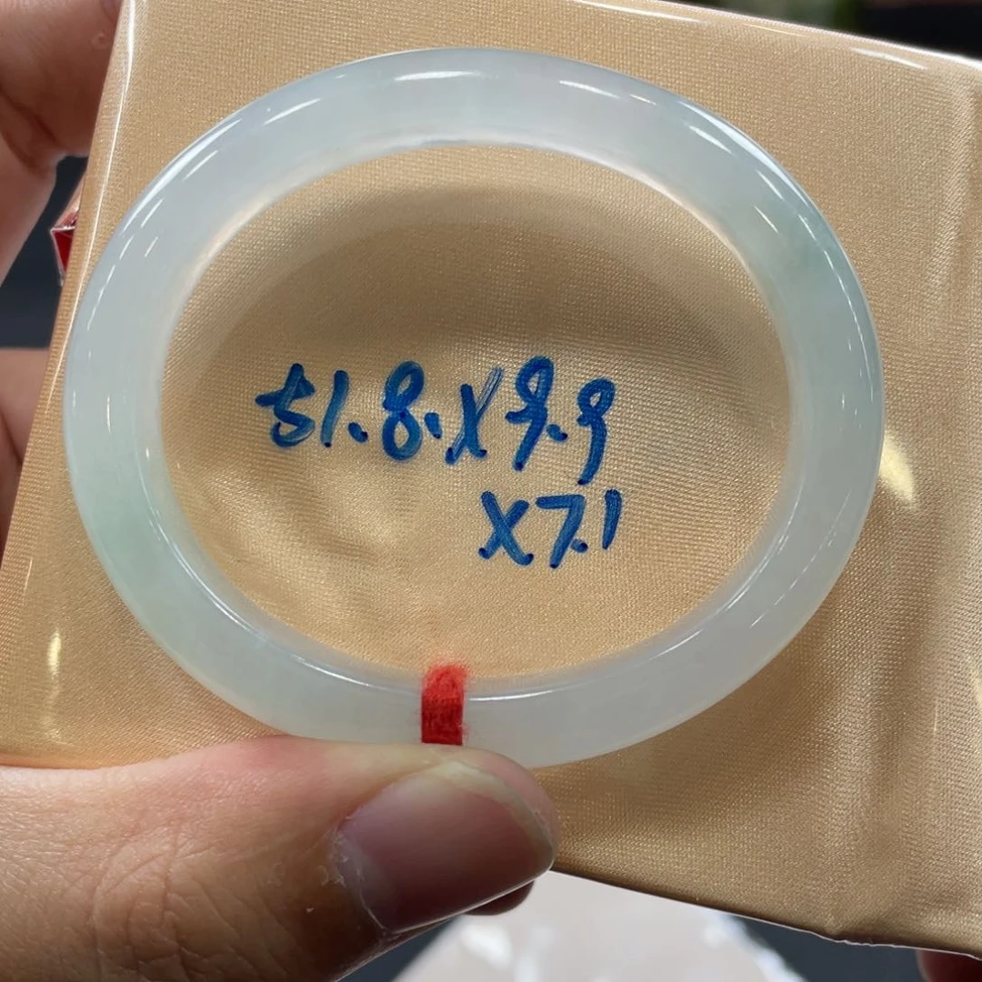 翡翠手镯未镶嵌28号