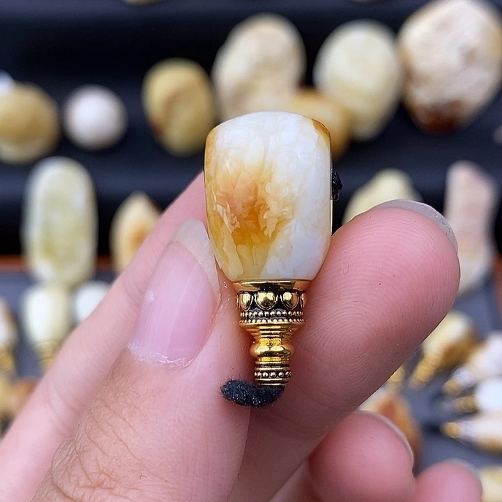 琥珀未镶嵌裸石12.9三通c415