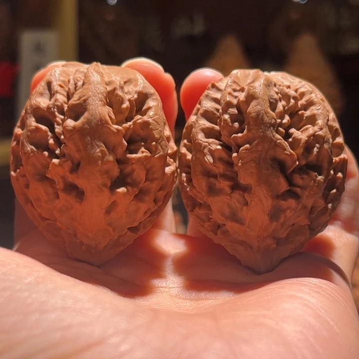 文玩核桃吊坠暴龙52