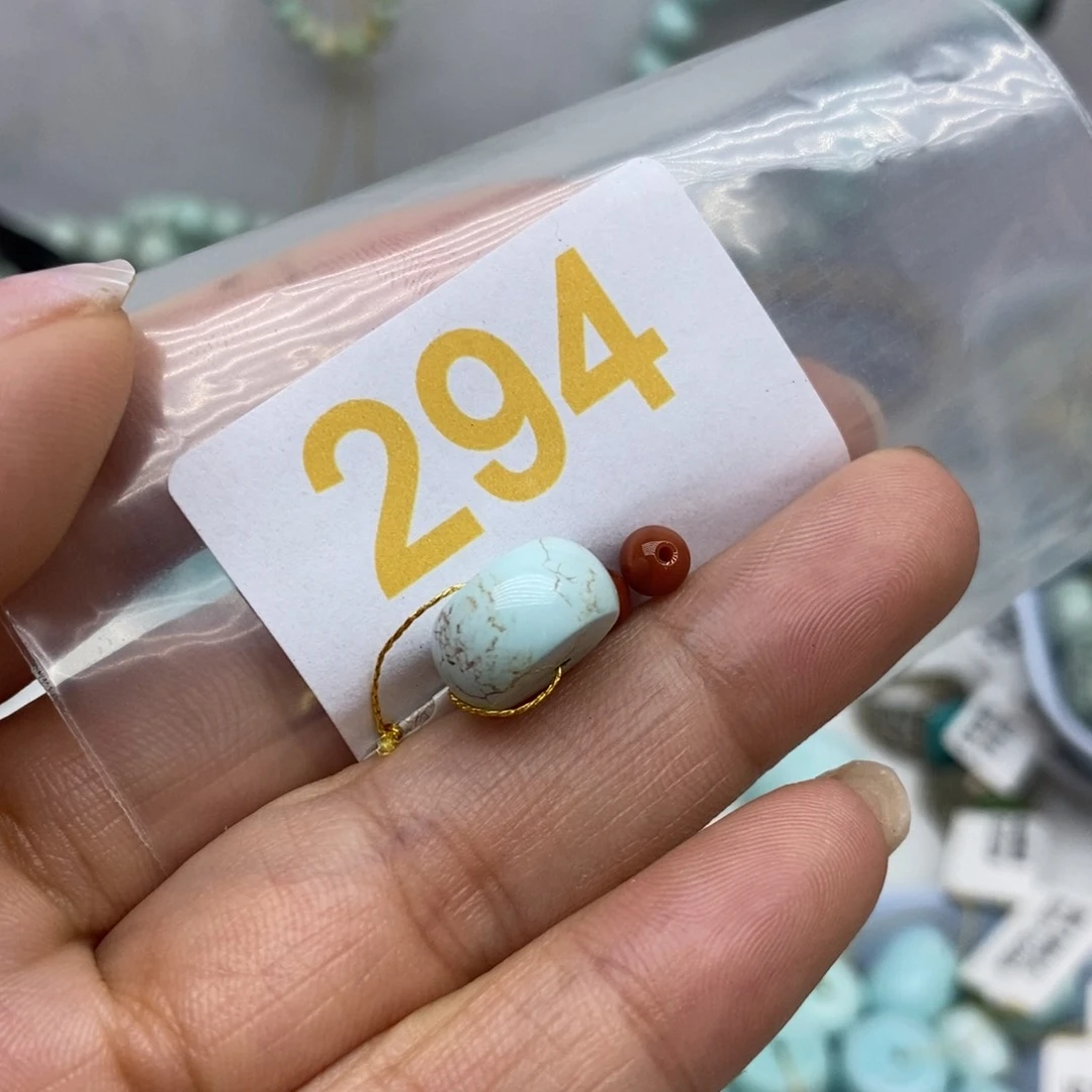 未镶嵌南红玛瑙珠宝奇石
