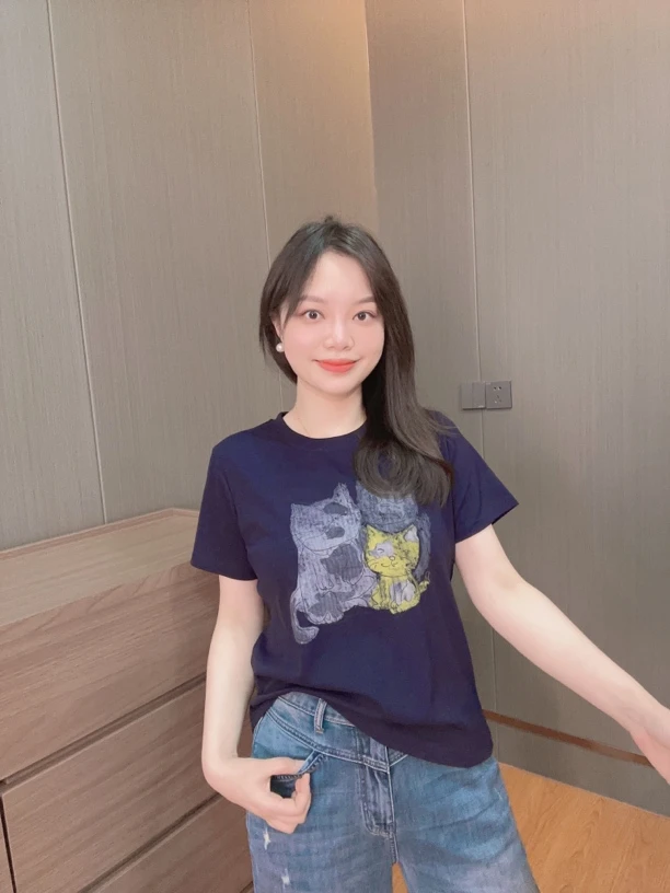 御妍婷小猫短袖显瘦正肩圆领t恤女百搭弹力新款上衣2567