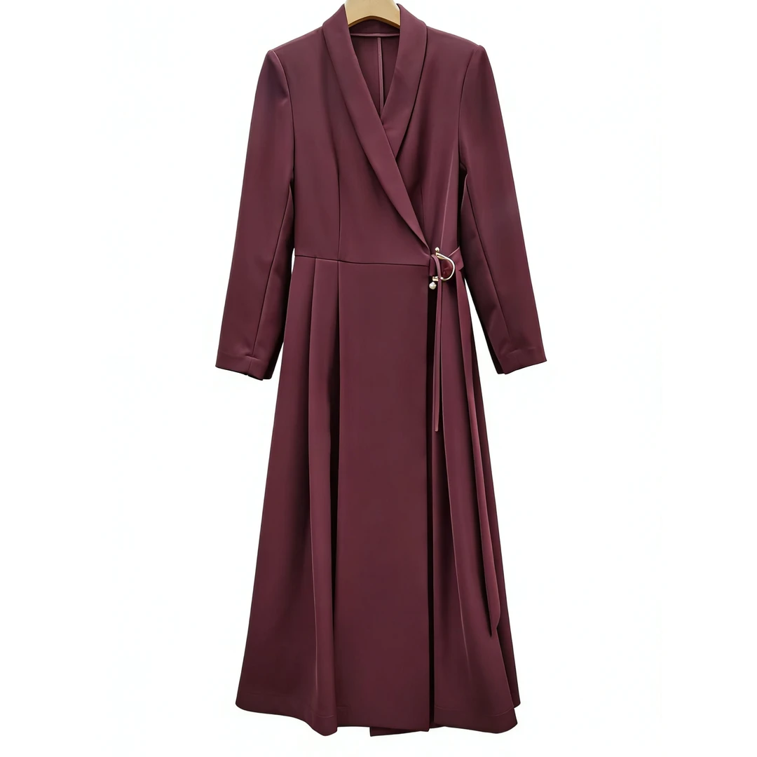 【品牌撤柜剪标】秋冬气质通勤高级感扭结收腰显瘦连衣裙 J69