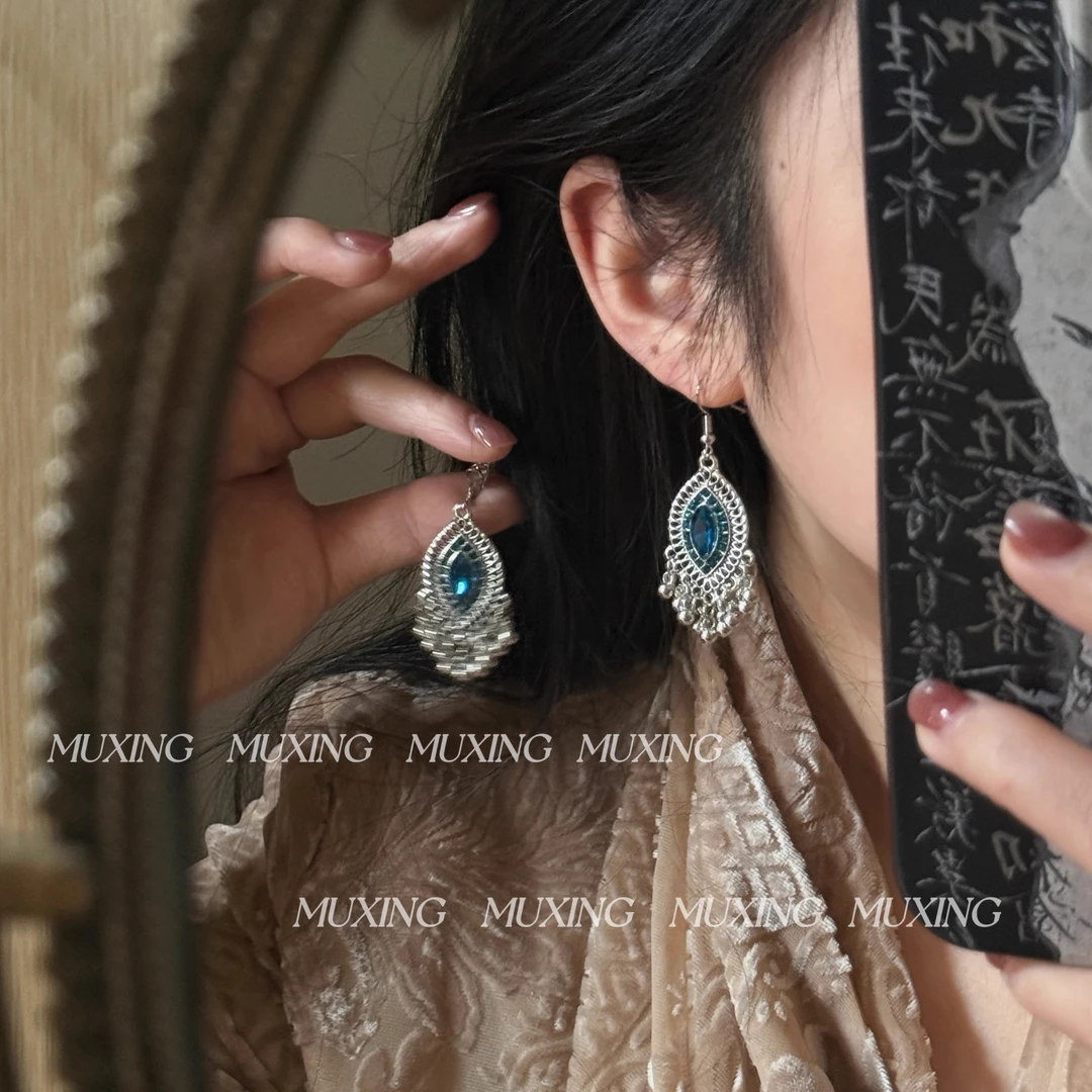 合金耳饰 新款复古经典流苏耳环女民族风镶嵌吊坠夸张耳饰