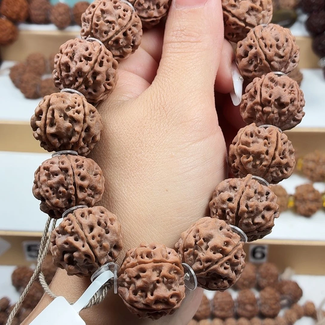 金刚菩提吊坠原生态千金盘龙