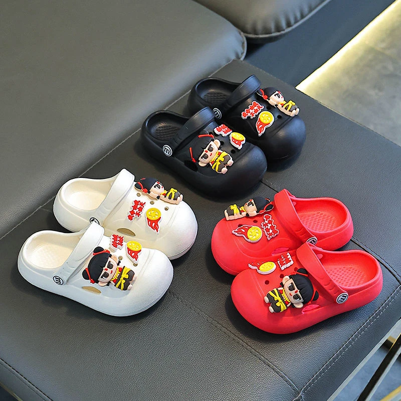 哪吒拖鞋儿童洞洞鞋男童夏季新款卡通防滑室内女童外穿包头鞋凉鞋