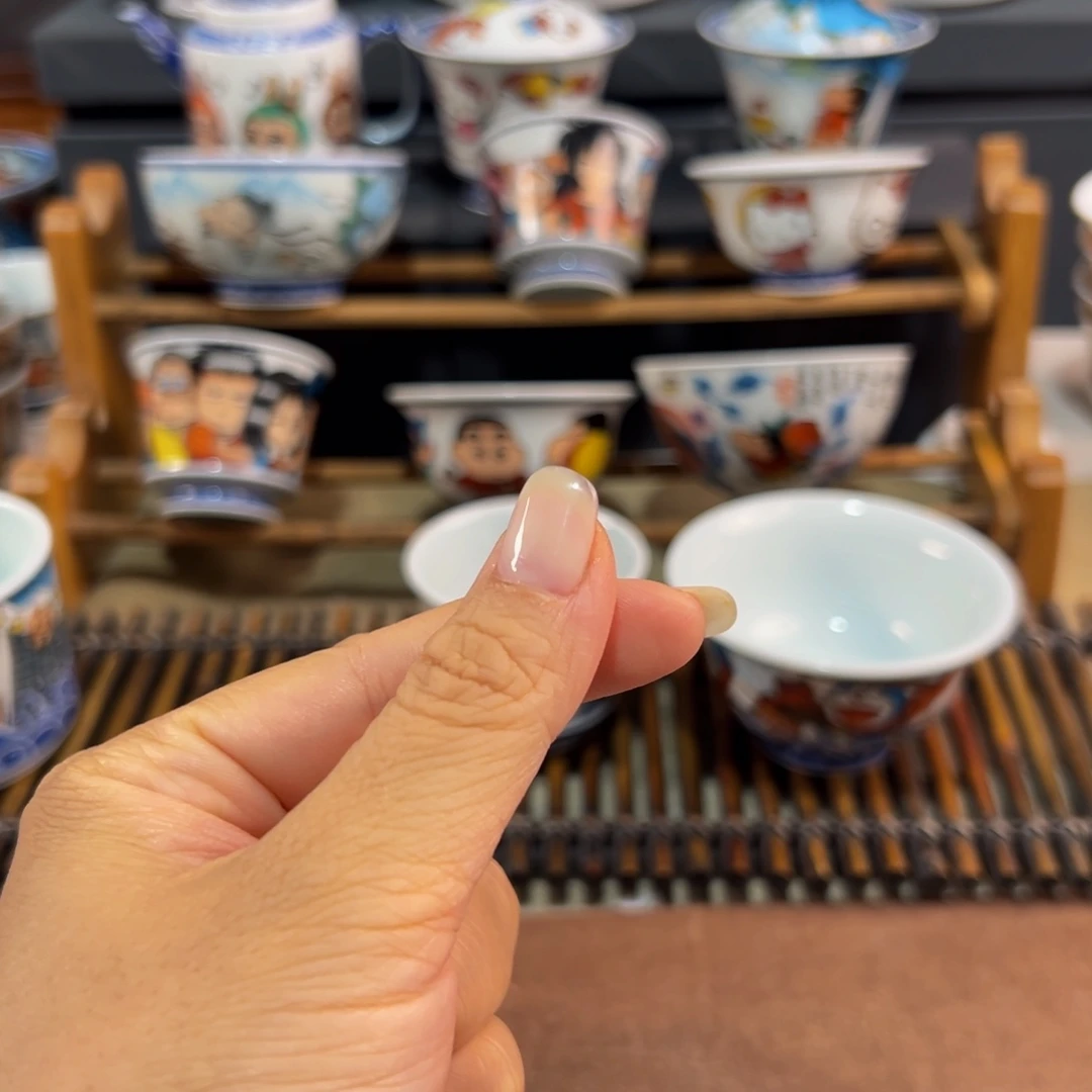 景德镇陶瓷手工手绘