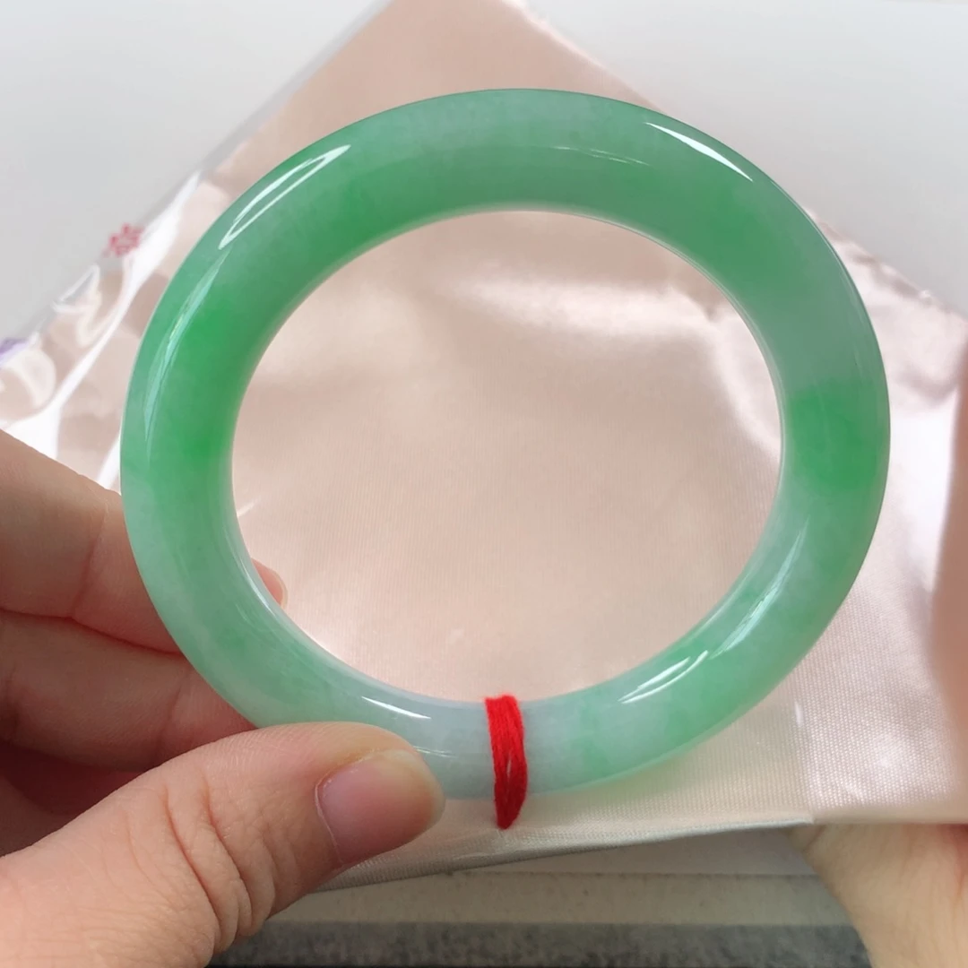 未镶嵌手镯（圆镯）翡翠297