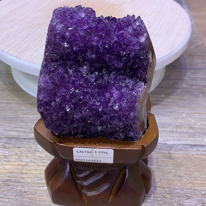未镶嵌大型摆件(非配饰)紫晶