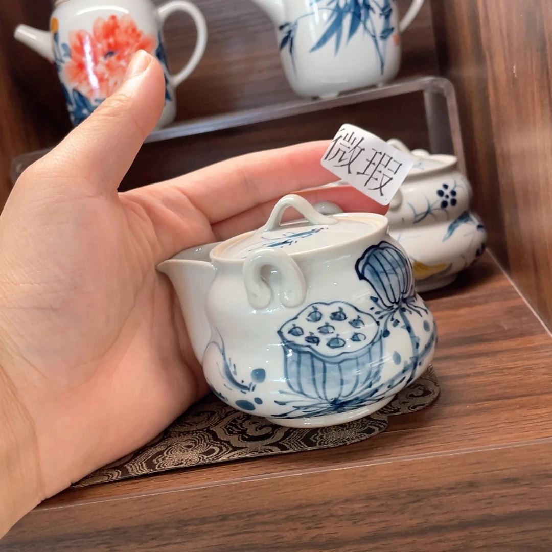 釉下手绘茶具微瑕