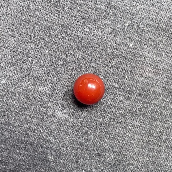 颈饰未镶嵌南红玛瑙雨*儿